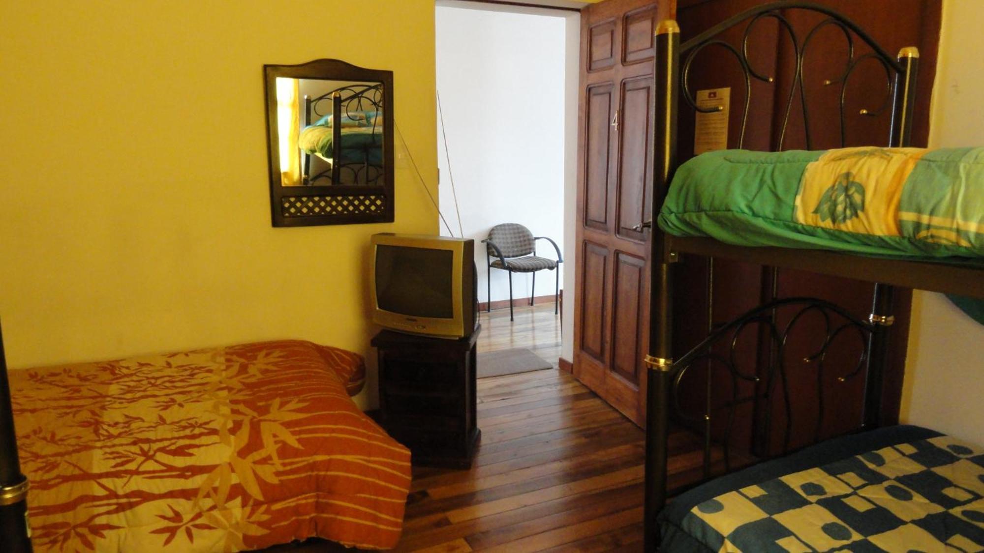 Hostal del Piamonte Quito Esterno foto