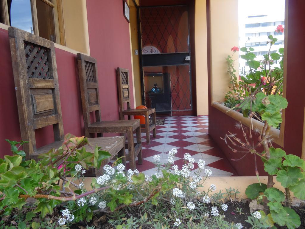 Hostal del Piamonte Quito Esterno foto