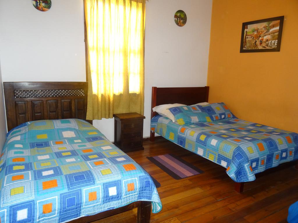 Hostal del Piamonte Quito Esterno foto