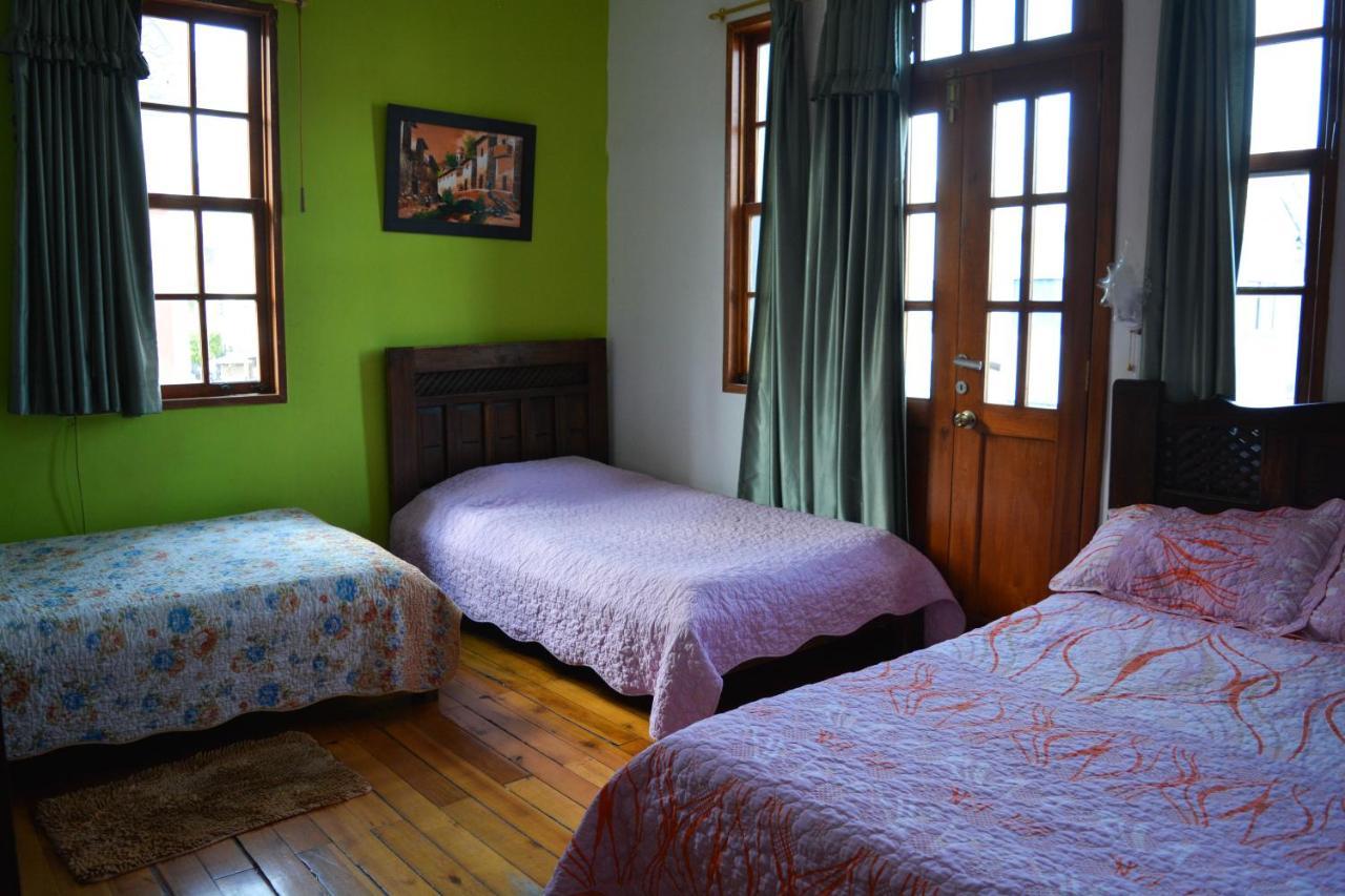 Hostal del Piamonte Quito Esterno foto